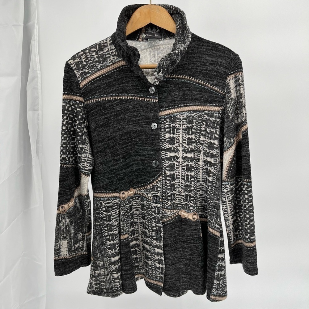 Damee, Inc Womens Wired Collar Art To Wear Swing Jacket Size M Zipper Pattern